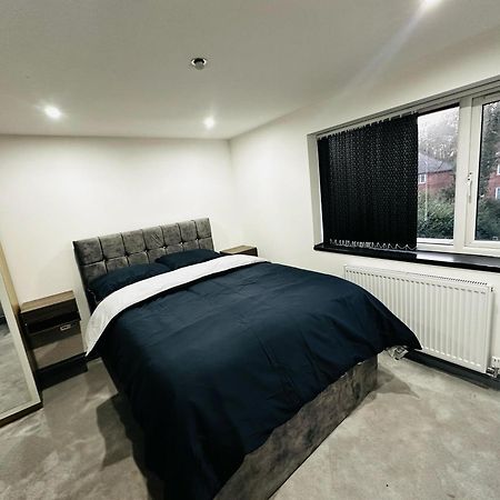 Perfect Stay Near Manchester Airport Wythenshawe Buitenkant foto